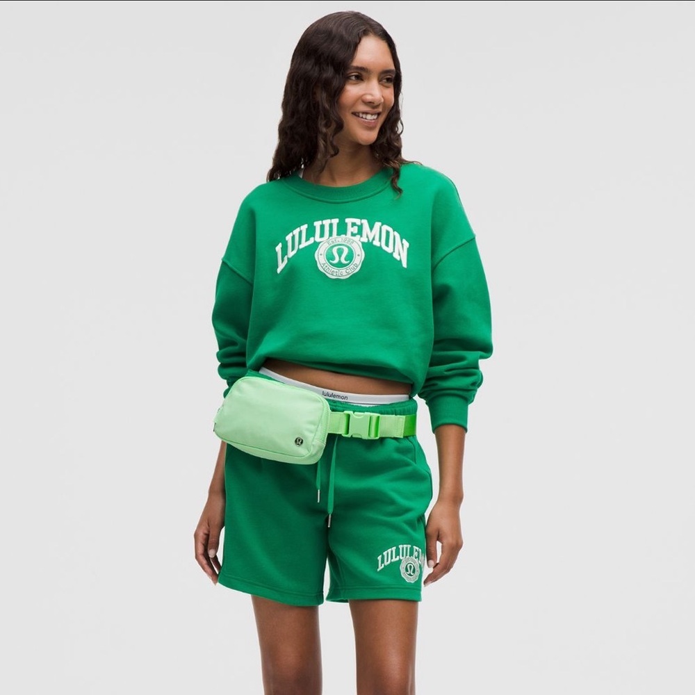 Lululemon Everywhere Belt Bag 1L – Citron Lime 🍋 (NWT) - Picture 2 of 5